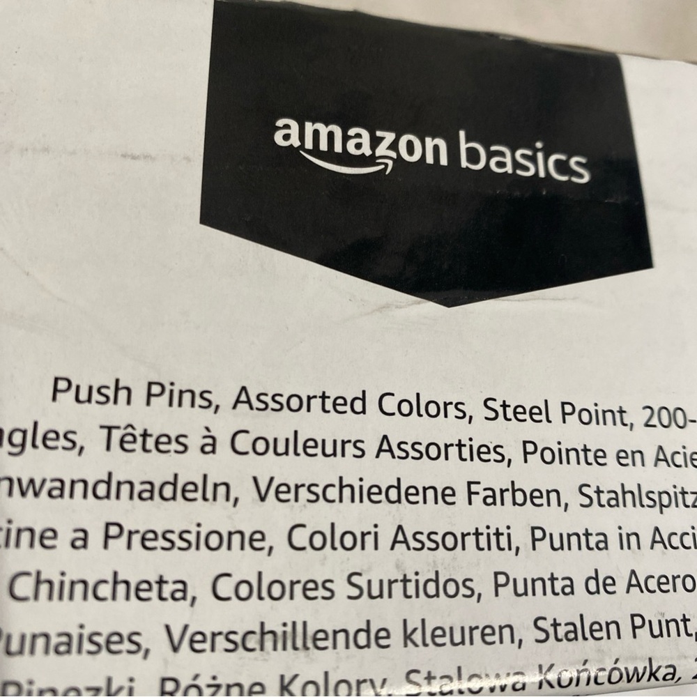 200 Count Push Pins Steel Point Assorted Colors - Picture 3 of 3